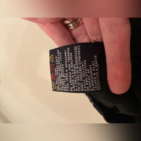 Black lace faux leather accents tank top size Medium Excellent Condition - Picture 5 of 8